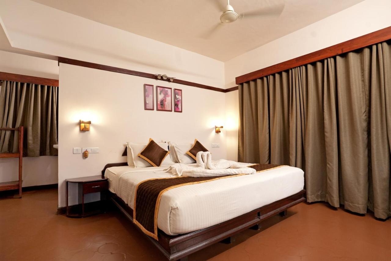 Coffee Acres Resort Kalpatta Buitenkant foto
